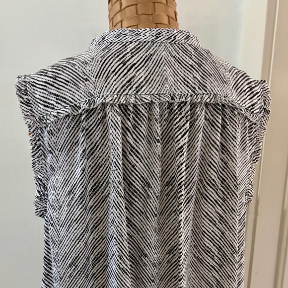 WORTHINGTON XL Zebra Print Sleeveless Blouse - Picture 3 of 4